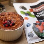 SUFLEU DE IAURT CU FRUCTE DE PADURE
