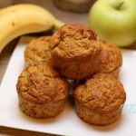 BRIOȘE CU BANANĂ, MĂR ȘI MORCOV